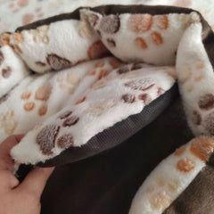 WHPHous Soft Plush Pet Bed - Comfortable & Breathable Small/Medium Size - A2