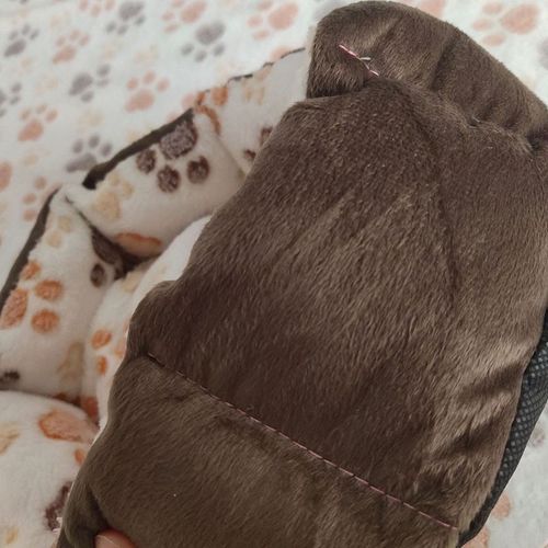 WHPHous Soft Plush Pet Bed - Comfortable & Breathable Small/Medium Size - A2