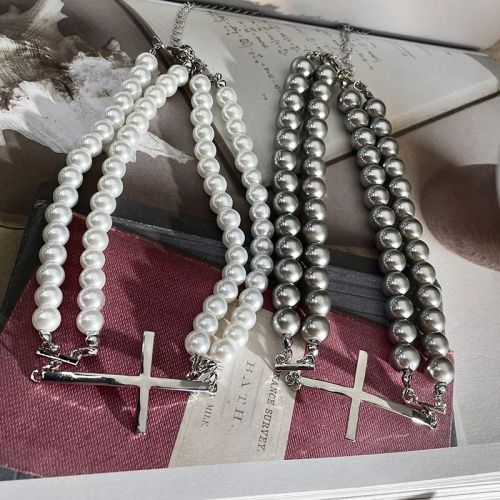 YWZIXLN Simulated Pearl Cross Necklace - Elegant Fashion Accessory