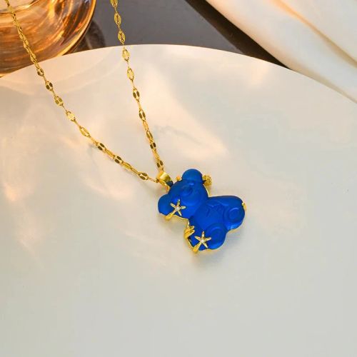 Stylish Copper Pendant Necklace – Versatile Fashion Accessory