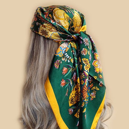 Stylish Multifunctional Silk Scarf - Versatile Fashion Accessory