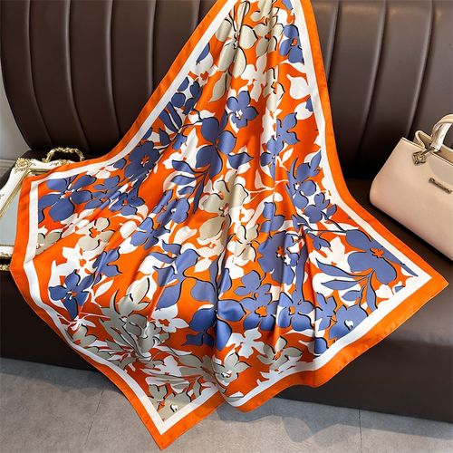 HVATILAW Floral Scarf - Luxurious Softness for Every Occasion