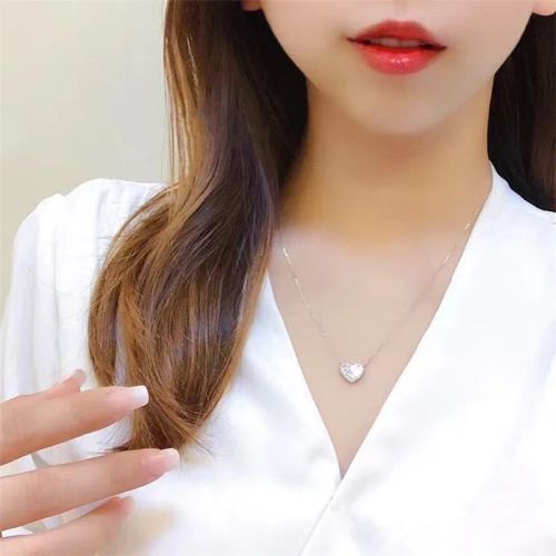 Huitan Geometric Design Pendant Necklace - Stylish & Trendy Accessory - XL696