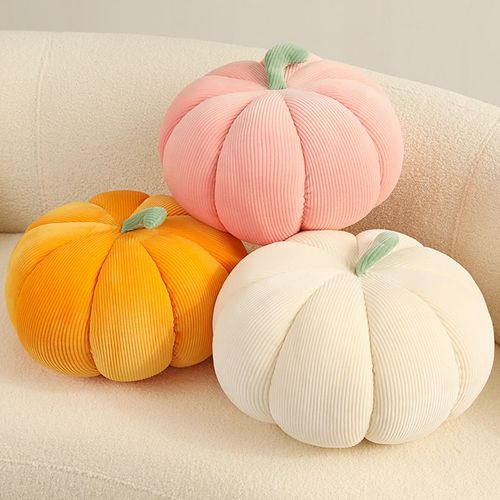 Cuddly Pumpkin Plush Toy - Creative Cushion for Halloween & Gift Ideas