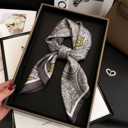 HVATILAW Stylish Printed Scarf - Soft Lightweight Fashion Accessory