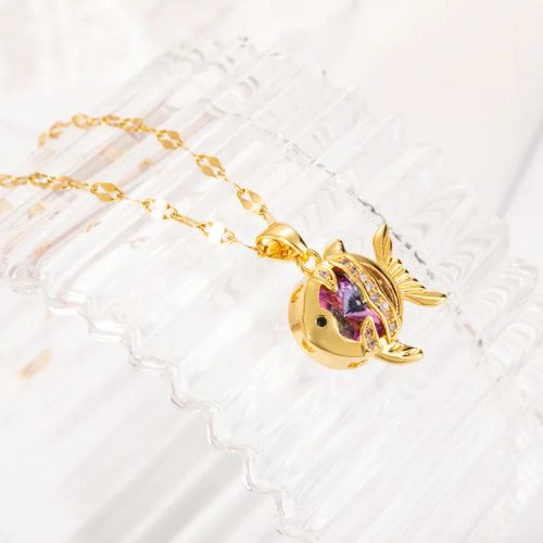 Marisa Trendy Pendant Necklace - Stylish Stainless Steel Enhancer