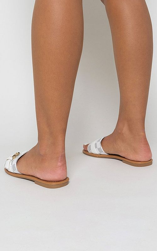 Open Toe Flat Sandals - White / 4