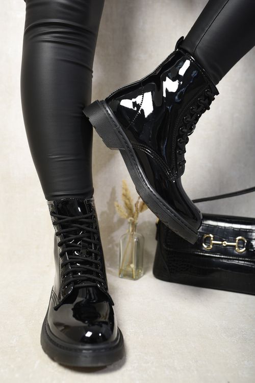 Lace-Up Platform Ankle Boots - Black P / 7
