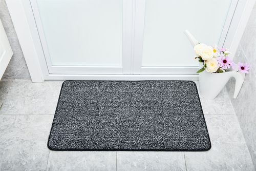 Vinsani Magic Clean Step Mat Non-Slip Backing Machine Washable Doormat Carpet Runner Rug Liner - Black/White / 45 X 75