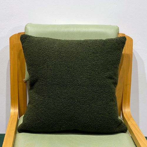 CANIRICA Plush Faux Fur Cushion Cover - Cozy Nordic Home Decor 18x18 - Dark Green / 45x45cm