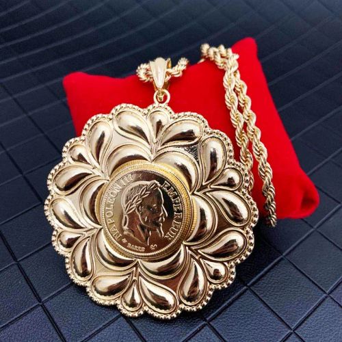 Herseygold Flower Pendant Necklace with Crystal - Fashionable Jewellery - gold 1
