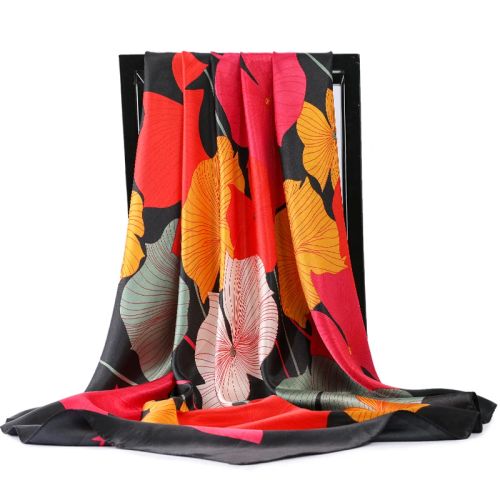 Decorative Printed Scarf - Stylish Accessory for All Seasons
