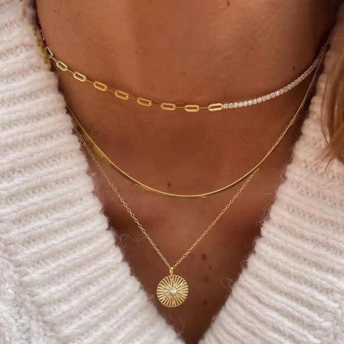 YWZIXLN Classic Round Crystal Pendant Necklace - Elegant Accessory