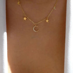 YWZIXLN Classic Round Crystal Pendant Necklace - Elegant Accessory