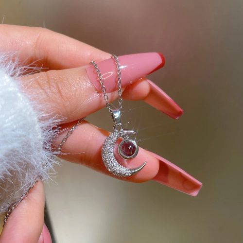 Retro Moon Necklace - Stylish Pendant for Meaningful Gifts - X1075-silver