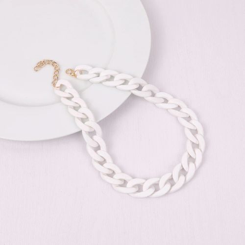 Acrylic Geometric Pendant Necklace - Trendy Fashion Jewelry