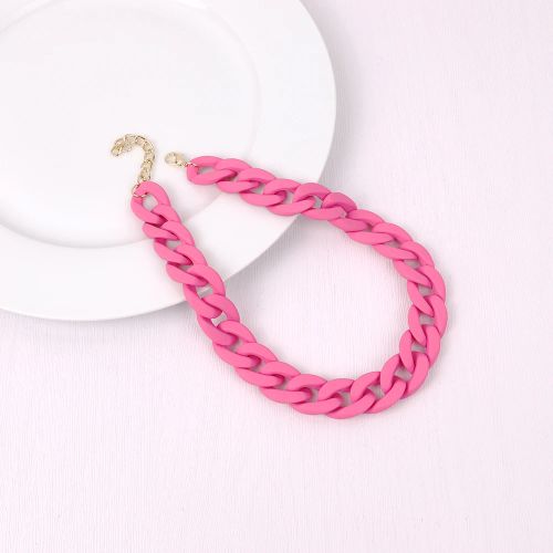 Acrylic Geometric Pendant Necklace - Trendy Fashion Jewelry