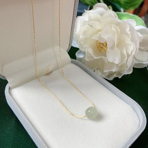 VENTFILLE Jade Necklace - Elegant Design for Stylish Occasions - Cinnamon