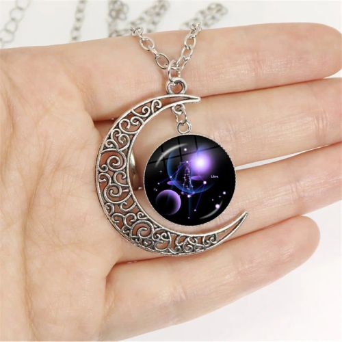 MSCHENGDORIS Moon Pendant Necklace - Trendy Fashion Accessory