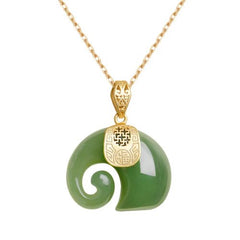 Elegant Pendant Necklace - Trendy Design for Special Occasions