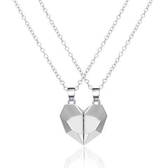 Rinhoo Heart Pendant Necklace - Stylish Design for Anniversaries