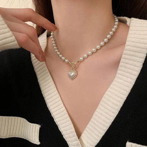 Elegant Heart Pendant Pearl Necklace - Affordable Sophistication - pearl necklace