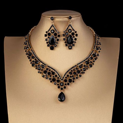 Itacazzo Exquisite Necklace & Earring Set for Weddings & Parties