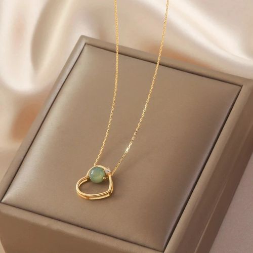 VENTFILLE Jade Necklace - Elegant Design for Stylish Occasions - Blue