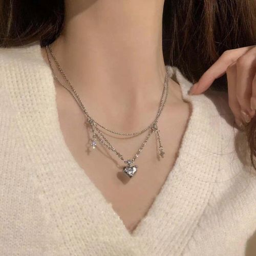 Ventfille Silver Asymmetric Heart Necklace - Elegant Party Jewellery