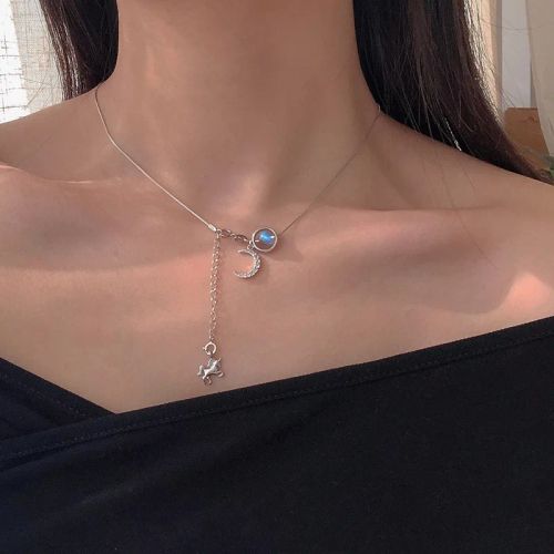 Ventfille Silver Asymmetric Heart Necklace - Elegant Party Jewellery