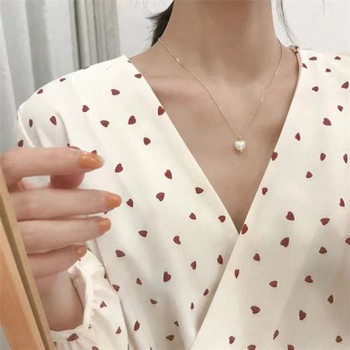 Exquisite Double Layer Butterfly Necklace for Elegant Occasions