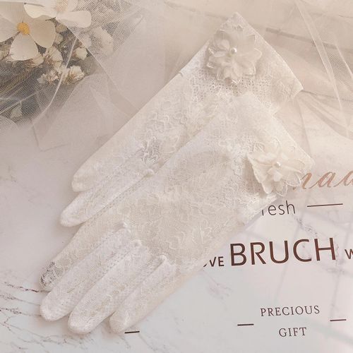 DANJIU Lace Floral Sunscreen Gloves - Breathable & Elegant Short Gloves - white
