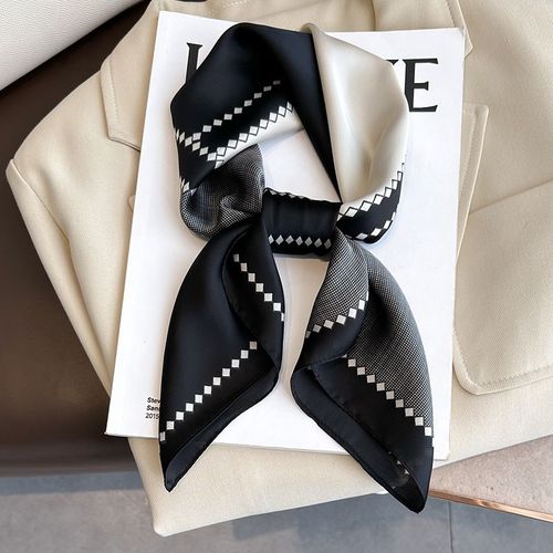 JTVOVO Luxury Square Scarf - Fashionable & Multifunctional Beach Accessory