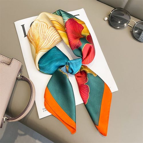 JTVOVO Luxury Square Scarf - Fashionable & Multifunctional Beach Accessory - JNC162-01 / 70x70cm