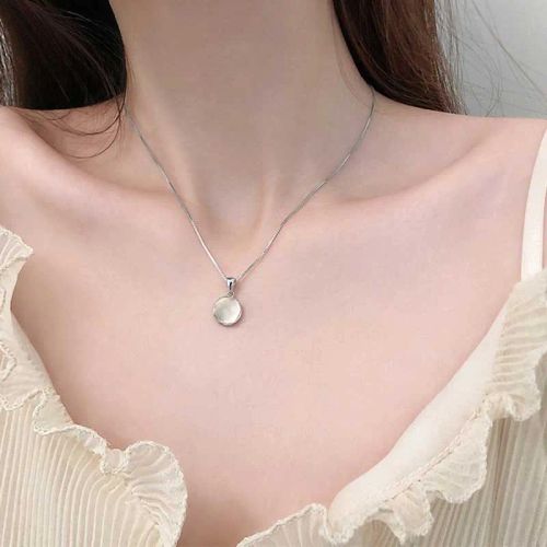 Laoloutian Heart Pendant Necklace - Trendy Mood Tracker Accessory