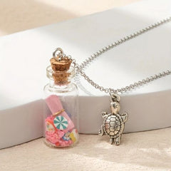 Colourful Vintage Pendant Necklace – Unique Fashion Accessory