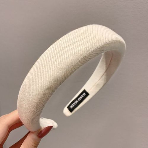 Fashionable Nylon Headband – Stylish Accessory for All Occasions