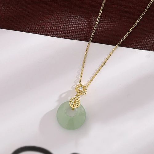 VENTFILLE Jade Necklace - Elegant Design for Stylish Occasions - BTSP1090-GD
