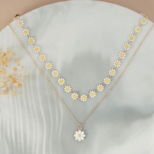 Rinhoo Daisy Floral Pendant Necklace - Stylish Party Accessory - NC23Y0293