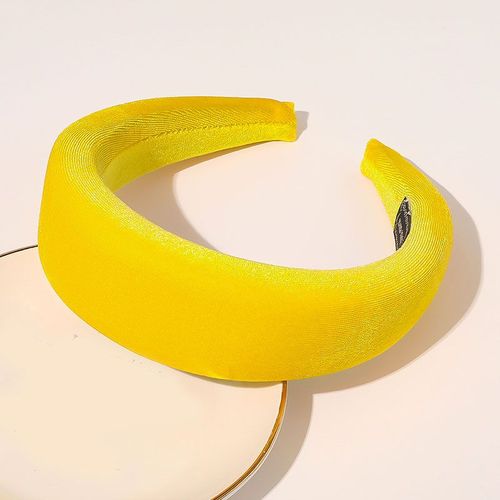 Padded Velvet Headband - Stylish & Comfortable Hair Accessory - Yellow