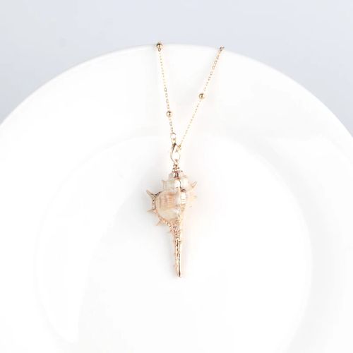 Trendy Bohemian Pendant Necklace - Natural Shell & Conch Design