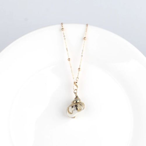 Trendy Bohemian Pendant Necklace - Natural Shell & Conch Design
