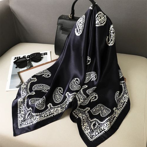 SENAIFEI Floral Scarf - Multifunctional Design for All Seasons