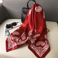 SENAIFEI Floral Scarf - Multifunctional Design for All Seasons