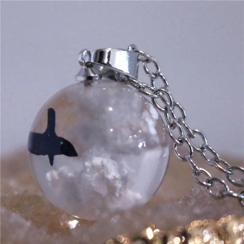 Classic Round Pendant Necklace - Fashionable Metal Chain Accessory - 13