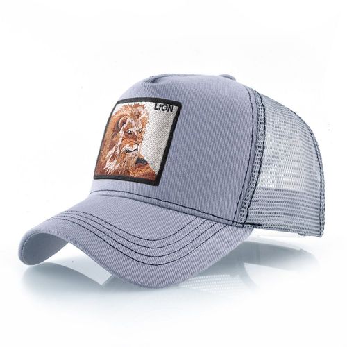 K KISSBAOBEI Embroidered Lion Cap - Stylish Sun Protection Baseball Hat