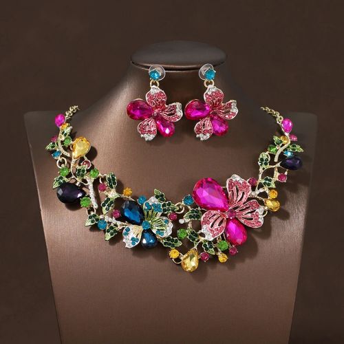 Itacazzo Exquisite Necklace & Earring Set for Weddings & Parties