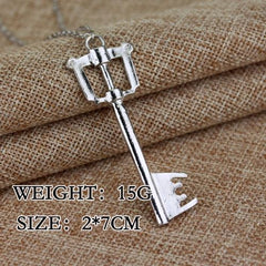 YiYuYiHua Handmade Crown Choker Necklace - Exquisite Fashion Pendant