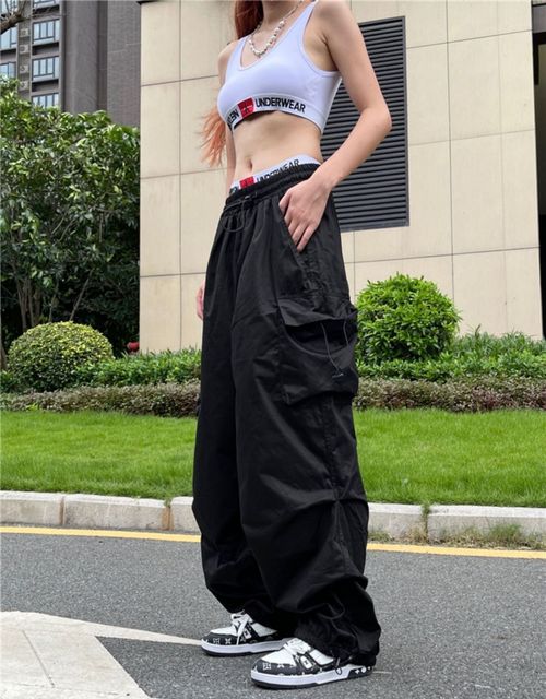 JEYONGZOO Oversized Cargo Trousers with Pockets for Trendy Streetwear - black / M