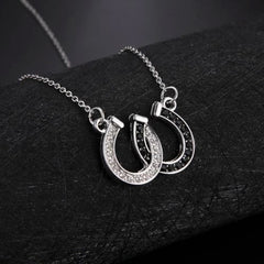 Kkjoy Crystal Hoof Pendant Necklace - Stylish & Durable Necklace Gift - Horseshoe buckle